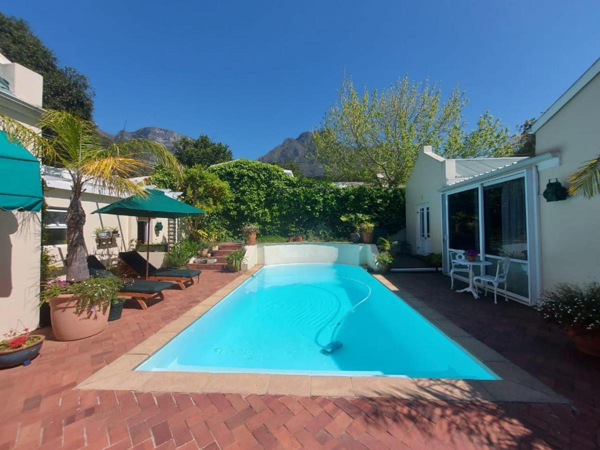 Newlands Guest House Kaapstad Buitenkant foto