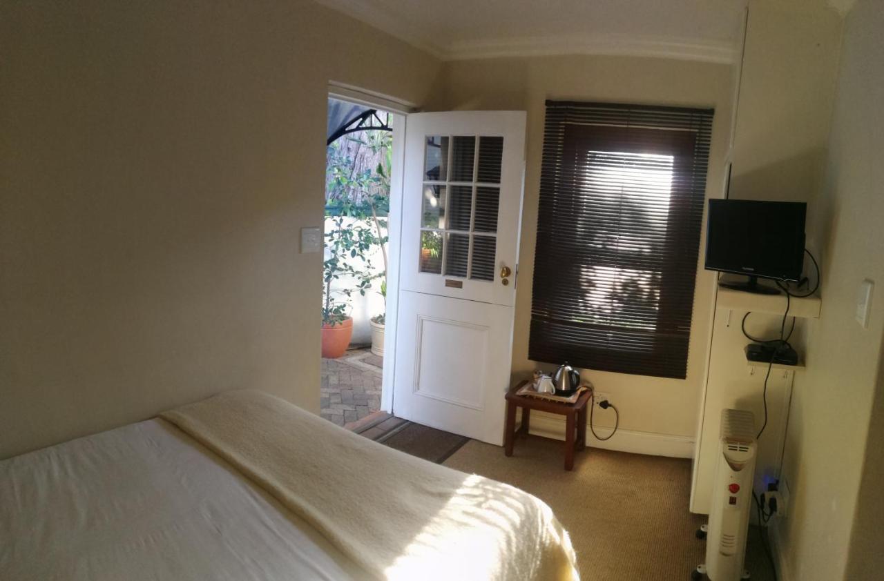 Newlands Guest House Kaapstad Buitenkant foto