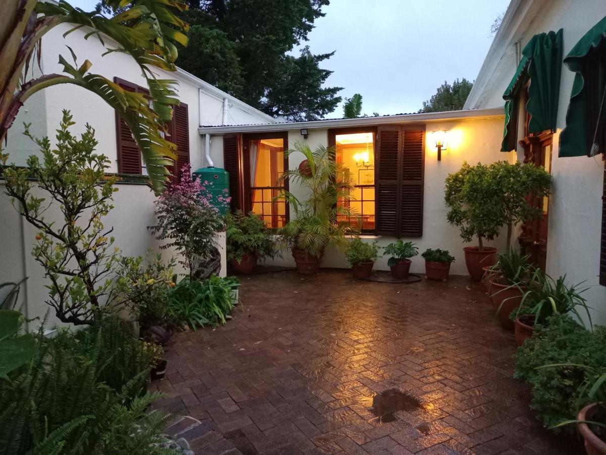 Newlands Guest House Kaapstad Buitenkant foto